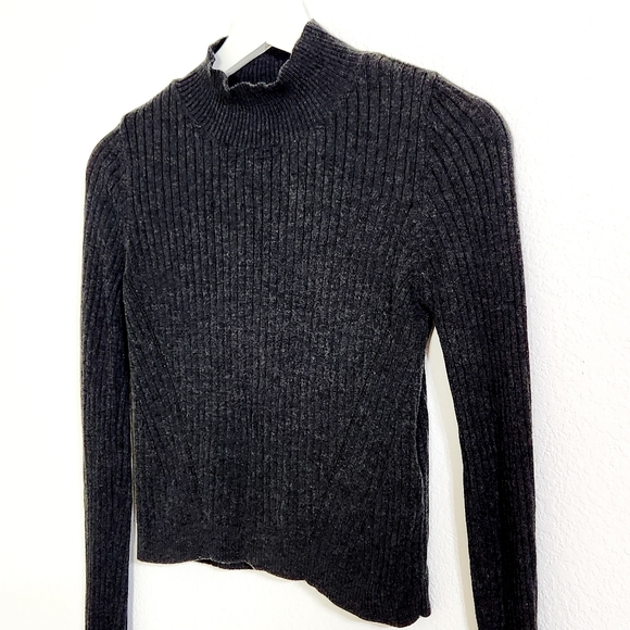 Topshop Mock Neck Ribbed Wool Long Sleeve Crop Top - Picture 10 of 16
